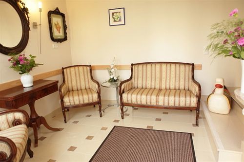 Business Pension Gasper Raunheim Ngoại thất bức ảnh